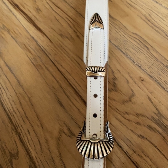 Coastal Cowgirl White Leather Belt - Picture 3 of 7